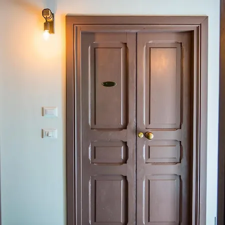 Beyond Colosseum Guest house Rome