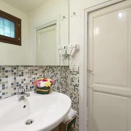 Beyond Colosseum Maison d'hôtes Rome