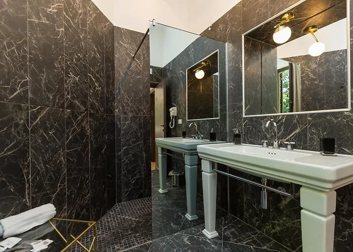 Beyond Colosseum Guest house Rome