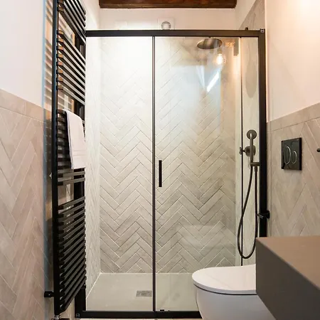 Gasthuis Beyond Colosseum Rome